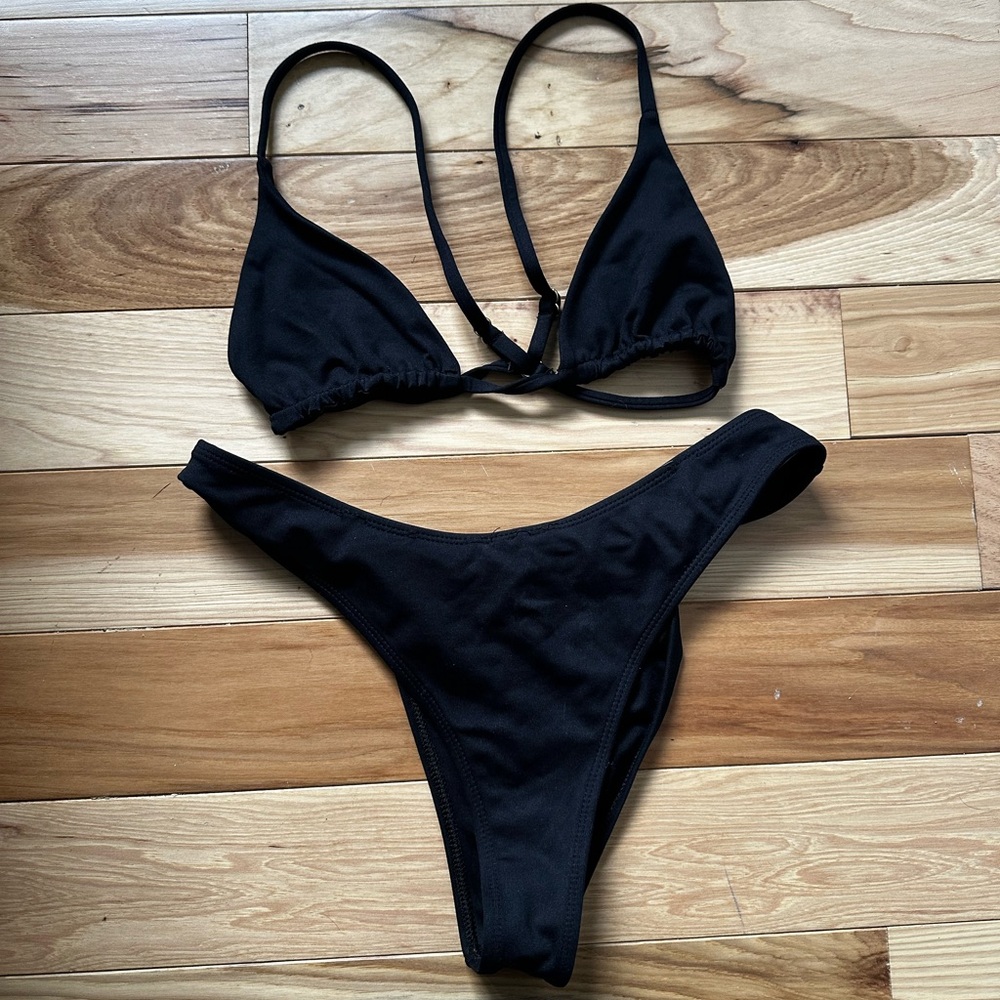 Knight Swim black khalessi bikini set
